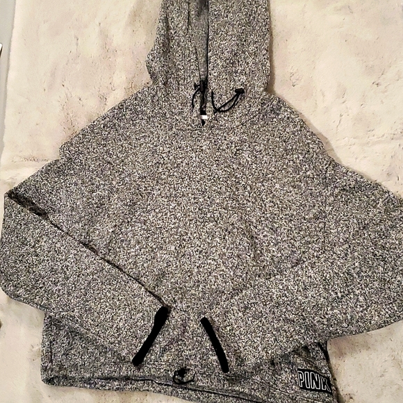PINK Victoria's Secret Tops - Pink elastic waist band cropped hoodie